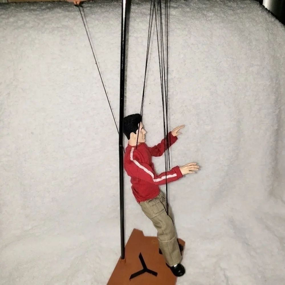 Nsync Marionettes  - Picture 10 of 12